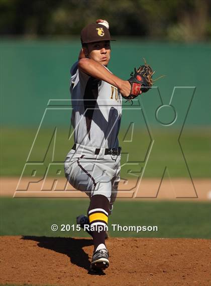 Thumbnail 2 in Yuba City vs. Elk Grove (Boras Classic North Bracket) photogallery.