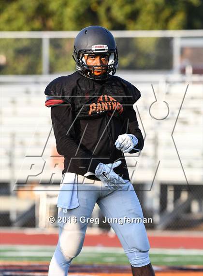 Thumbnail 1 in Sonoma Valley @ Santa Rosa (Scrimmage) photogallery.
