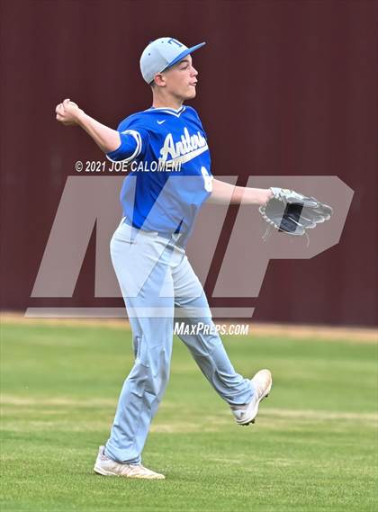 Thumbnail 2 in Davenport vs Tivy (Comal Clash Tournament) photogallery.