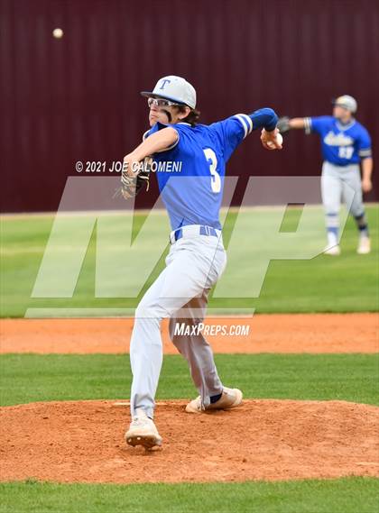 Thumbnail 3 in Davenport vs Tivy (Comal Clash Tournament) photogallery.
