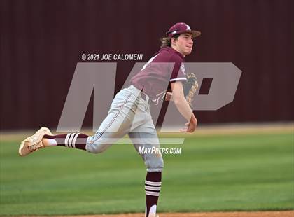 Thumbnail 3 in Davenport vs Tivy (Comal Clash Tournament) photogallery.