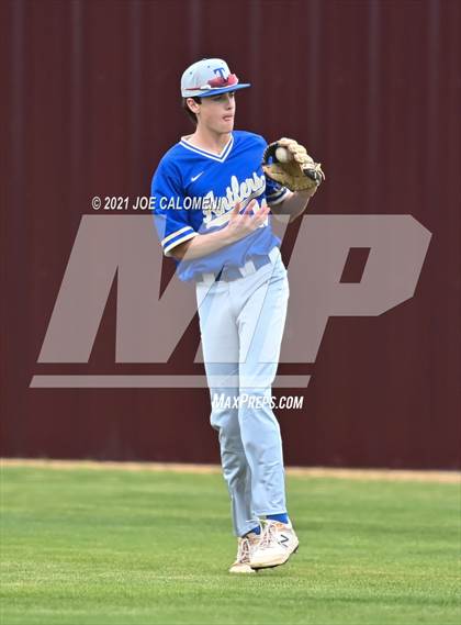 Thumbnail 1 in Davenport vs Tivy (Comal Clash Tournament) photogallery.