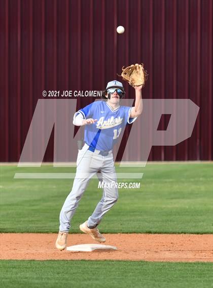 Thumbnail 1 in Davenport vs Tivy (Comal Clash Tournament) photogallery.