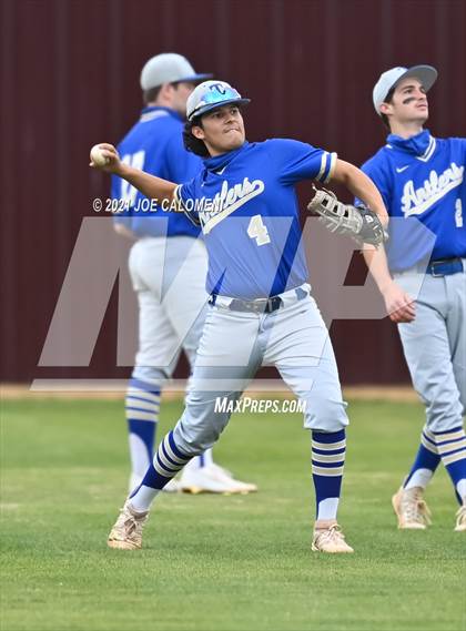 Thumbnail 3 in Davenport vs Tivy (Comal Clash Tournament) photogallery.
