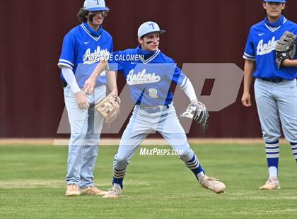 Thumbnail 2 in Davenport vs Tivy (Comal Clash Tournament) photogallery.