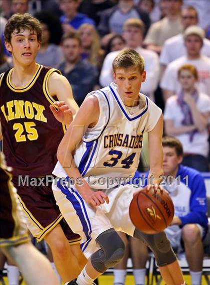 Thumbnail 2 in Lenox vs Whitinsville Christian (MIAA Division 3 Semifinal) photogallery.