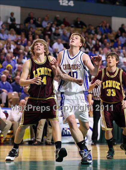 Thumbnail 1 in Lenox vs Whitinsville Christian (MIAA Division 3 Semifinal) photogallery.