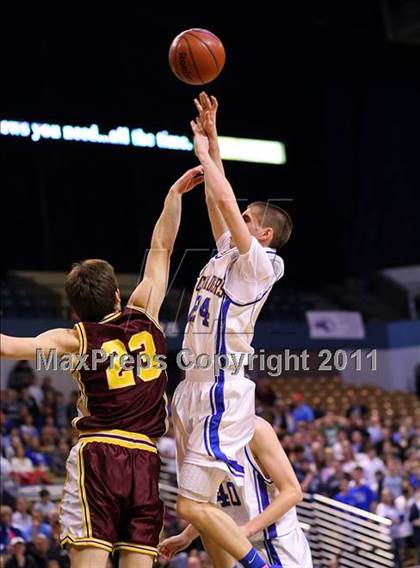 Thumbnail 1 in Lenox vs Whitinsville Christian (MIAA Division 3 Semifinal) photogallery.