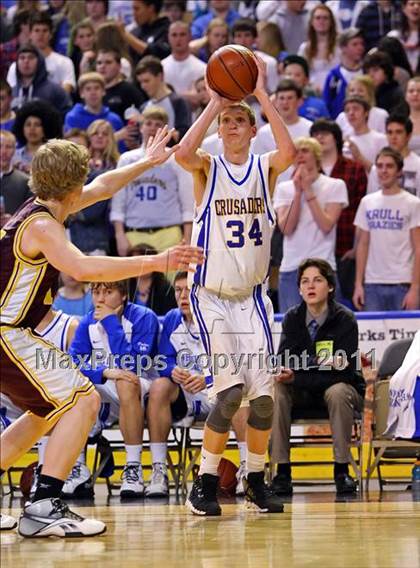 Thumbnail 3 in Lenox vs Whitinsville Christian (MIAA Division 3 Semifinal) photogallery.