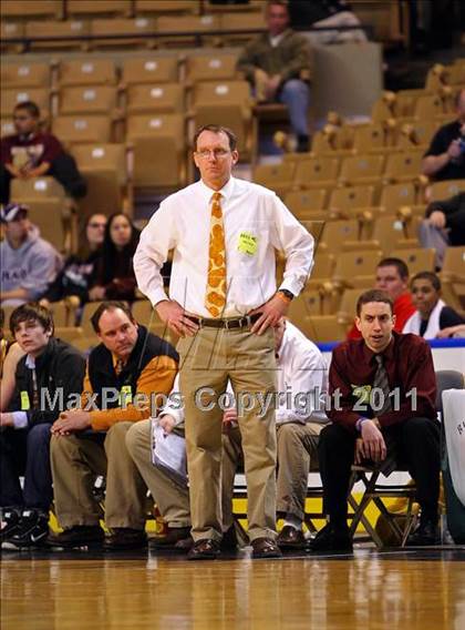 Thumbnail 1 in Lenox vs Whitinsville Christian (MIAA Division 3 Semifinal) photogallery.