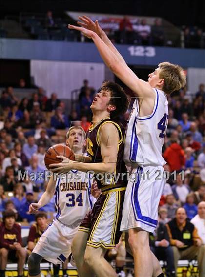 Thumbnail 2 in Lenox vs Whitinsville Christian (MIAA Division 3 Semifinal) photogallery.