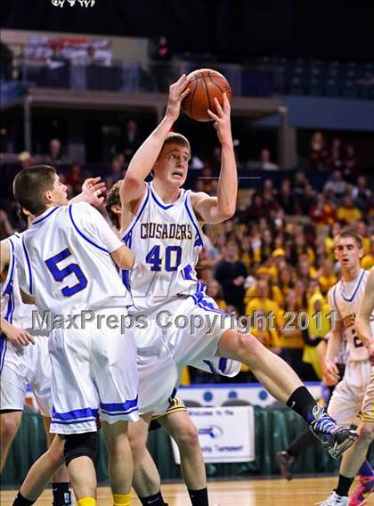 Thumbnail 2 in Lenox vs Whitinsville Christian (MIAA Division 3 Semifinal) photogallery.
