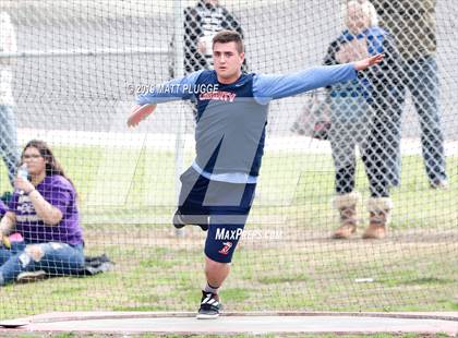 Thumbnail 1 in EB Relays (Shot Put & Discus) photogallery.