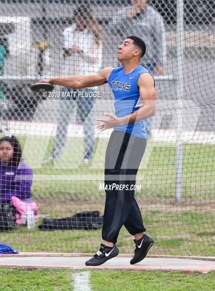 Thumbnail 1 in EB Relays (Shot Put & Discus) photogallery.