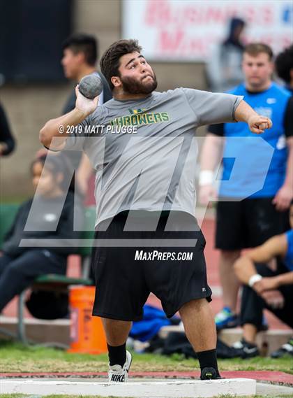 Thumbnail 1 in EB Relays (Shot Put & Discus) photogallery.