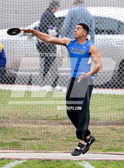 Thumbnail 2 in EB Relays (Shot Put & Discus) photogallery.