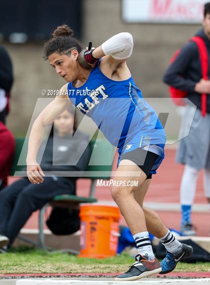 Thumbnail 2 in EB Relays (Shot Put & Discus) photogallery.