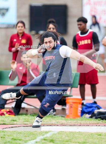 Thumbnail 2 in EB Relays (Shot Put & Discus) photogallery.