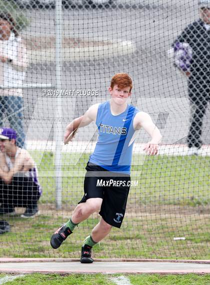 Thumbnail 3 in EB Relays (Shot Put & Discus) photogallery.