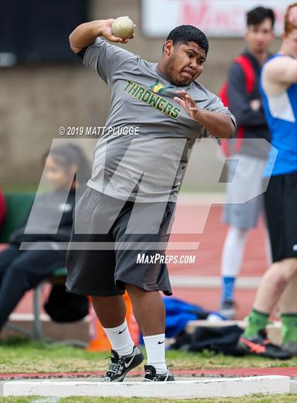 Thumbnail 2 in EB Relays (Shot Put & Discus) photogallery.