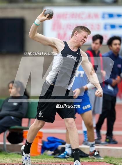 Thumbnail 2 in EB Relays (Shot Put & Discus) photogallery.