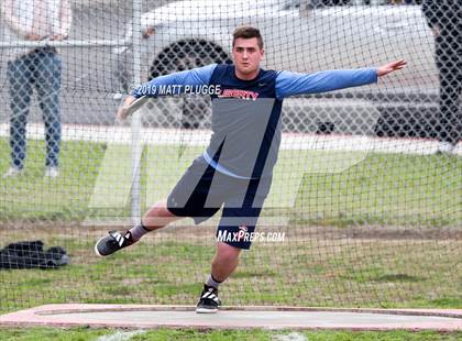 Thumbnail 1 in EB Relays (Shot Put & Discus) photogallery.