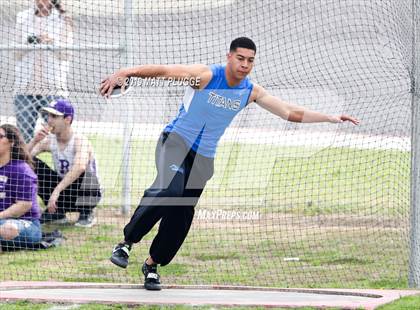 Thumbnail 2 in EB Relays (Shot Put & Discus) photogallery.