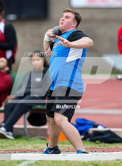 Thumbnail 2 in EB Relays (Shot Put & Discus) photogallery.