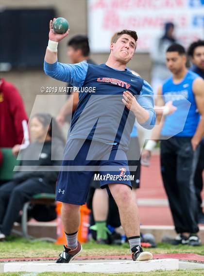 Thumbnail 2 in EB Relays (Shot Put & Discus) photogallery.