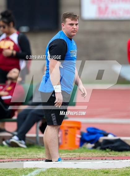 Thumbnail 2 in EB Relays (Shot Put & Discus) photogallery.