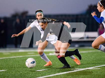 Thumbnail 3 in Davis Sr. @ Archbishop Mitty (CIF NorCal D1 R1) photogallery.