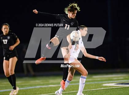 Thumbnail 3 in Davis Sr. @ Archbishop Mitty (CIF NorCal D1 R1) photogallery.