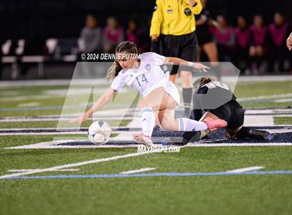 Thumbnail 3 in Davis Sr. @ Archbishop Mitty (CIF NorCal D1 R1) photogallery.