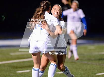 Thumbnail 2 in Davis Sr. @ Archbishop Mitty (CIF NorCal D1 R1) photogallery.