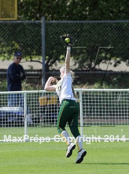 Thumbnail 1 in La Mirada vs Edison (Woodbridge Tournament) photogallery.