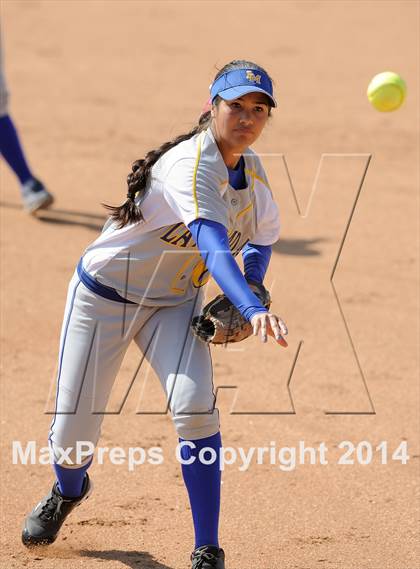 Thumbnail 1 in La Mirada vs Edison (Woodbridge Tournament) photogallery.
