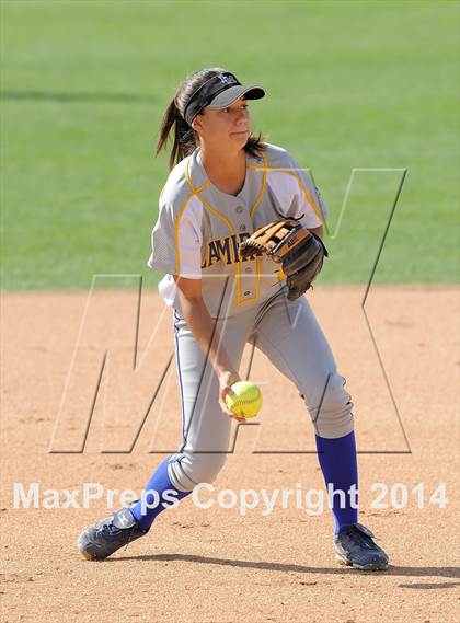 Thumbnail 2 in La Mirada vs Edison (Woodbridge Tournament) photogallery.