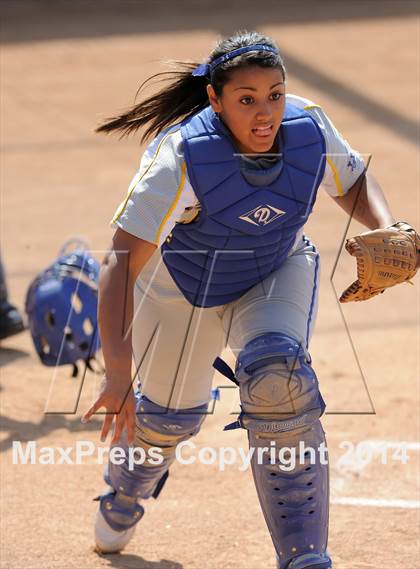 Thumbnail 3 in La Mirada vs Edison (Woodbridge Tournament) photogallery.
