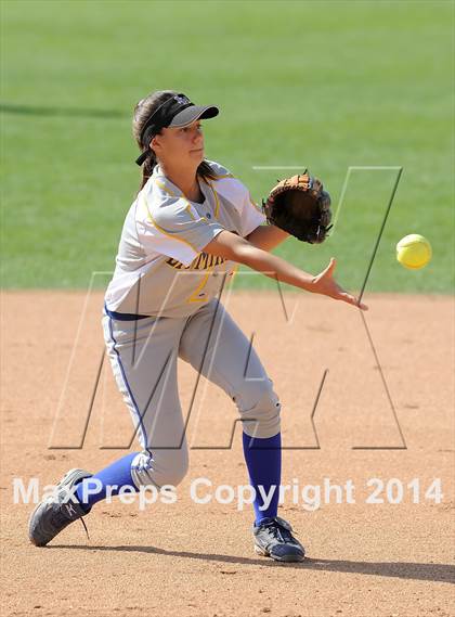 Thumbnail 3 in La Mirada vs Edison (Woodbridge Tournament) photogallery.