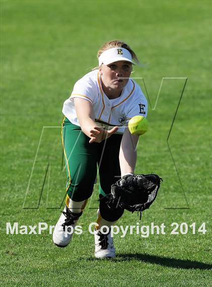 Thumbnail 1 in La Mirada vs Edison (Woodbridge Tournament) photogallery.
