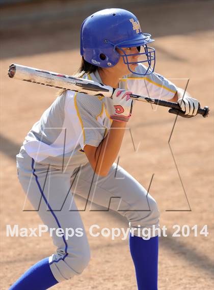 Thumbnail 2 in La Mirada vs Edison (Woodbridge Tournament) photogallery.