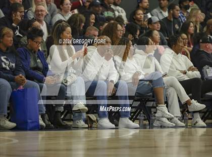 Thumbnail 3 in Notre Dame (SO) @ Sierra Canyon photogallery.