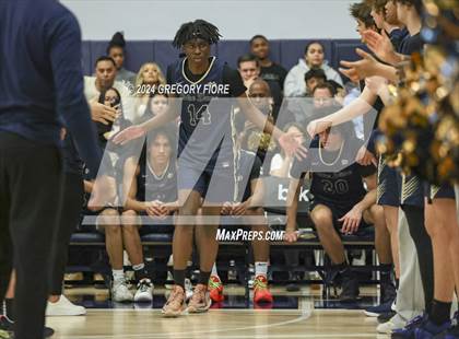Thumbnail 2 in Notre Dame (SO) @ Sierra Canyon photogallery.