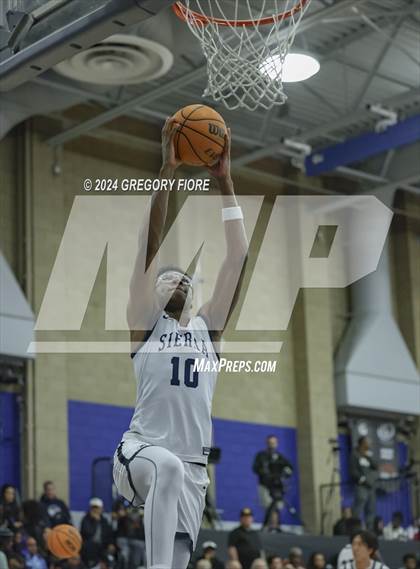 Thumbnail 3 in Notre Dame (SO) @ Sierra Canyon photogallery.