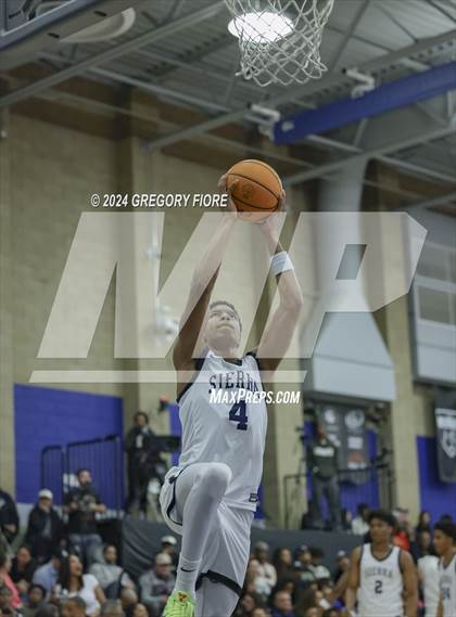 Thumbnail 1 in Notre Dame (SO) @ Sierra Canyon photogallery.