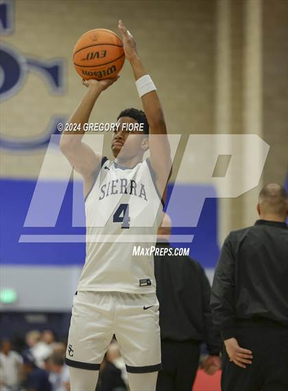 Thumbnail 3 in Notre Dame (SO) @ Sierra Canyon photogallery.