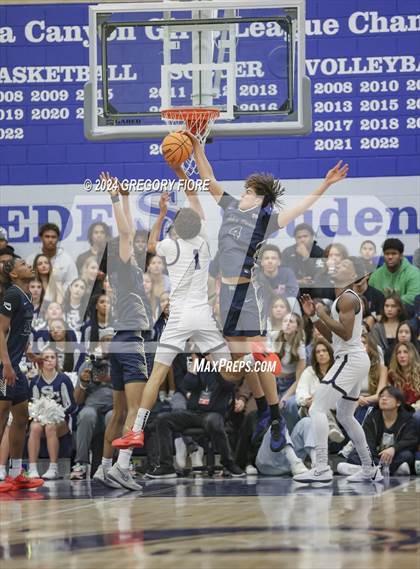 Thumbnail 2 in Notre Dame (SO) @ Sierra Canyon photogallery.