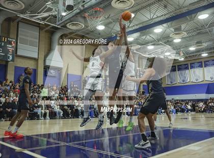 Thumbnail 2 in Notre Dame (SO) @ Sierra Canyon photogallery.
