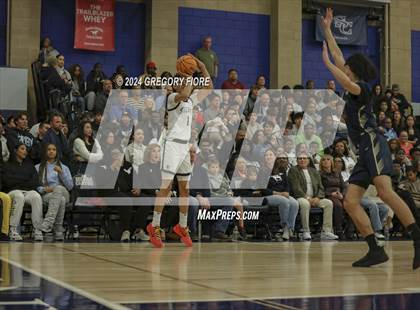 Thumbnail 2 in Notre Dame (SO) @ Sierra Canyon photogallery.