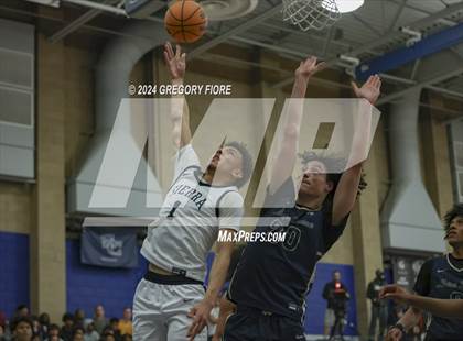 Thumbnail 3 in Notre Dame (SO) @ Sierra Canyon photogallery.